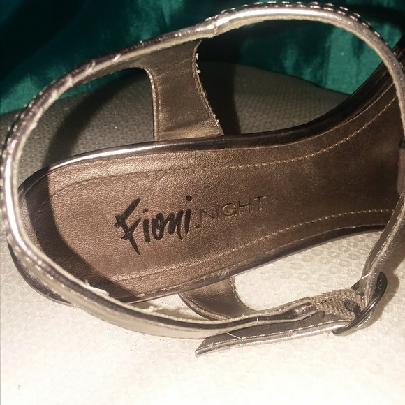 Strappy Flirty Kitten Heels - Picture 2 of 4